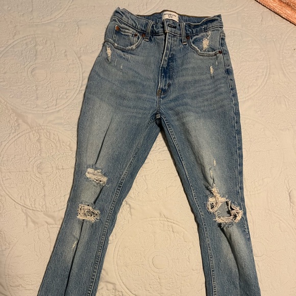 Abercrombie jeans - Picture 1 of 2